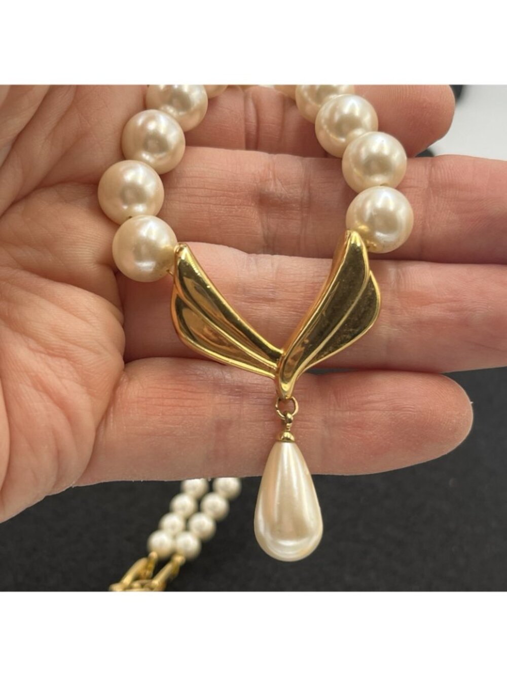 Vintage 80s Napier Necklace Faux Pearl Beaded Gold Tone Patent 4,774,743 - Picture 10 of 16